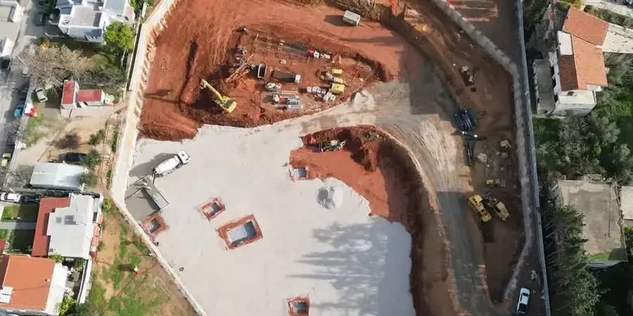 Diseño Geotécnico de Excavaciones Profundas en Chiguayante: Control de Terreno en Suelos Sedimentarios